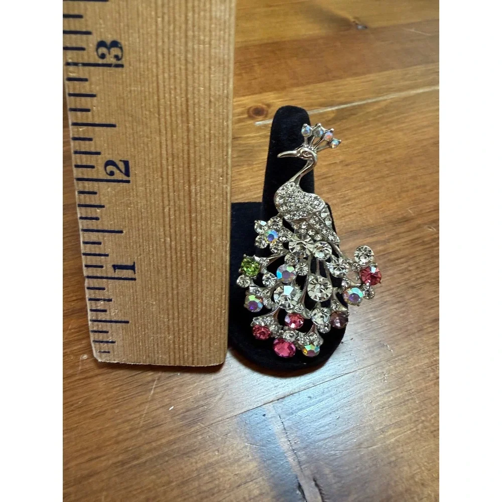 Vintage Style Peacock Brooch Silver Tone Multi Color‎ Rhinestone Bird Pin 2.5